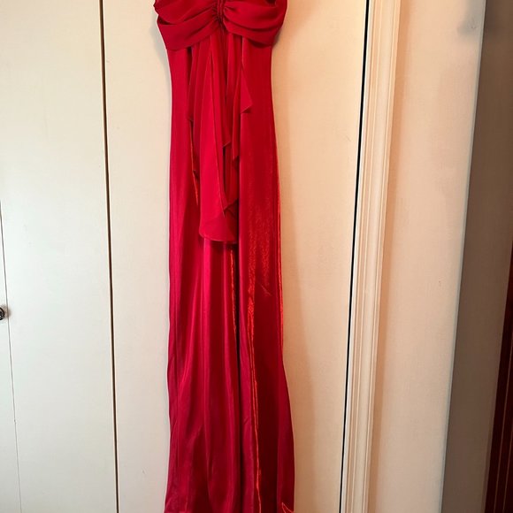 Betsy & Adam Evening Gown - Red - Floorlength - 10 - Picture 5 of 10